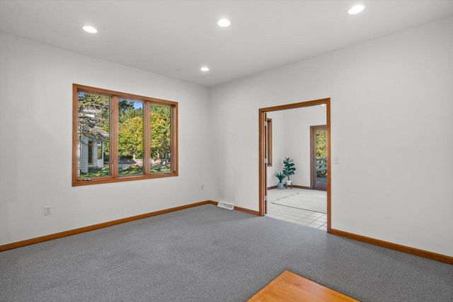 7306 Forty Acre ROAD, Franksville, WI 53126