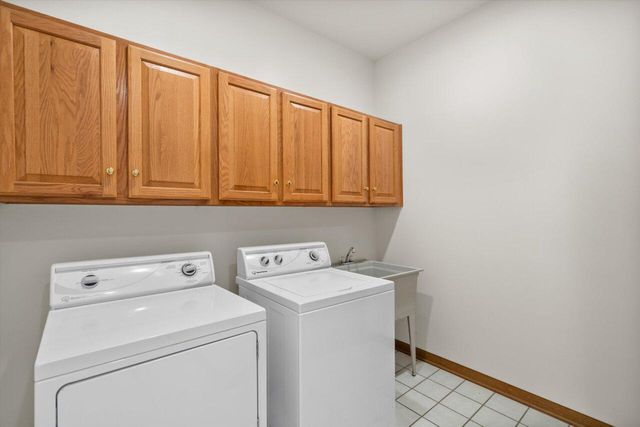 7306 Forty Acre ROAD, Franksville, WI 53126