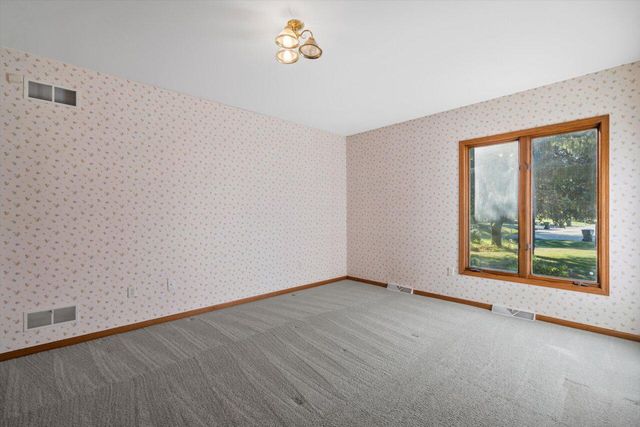 7306 Forty Acre ROAD, Franksville, WI 53126