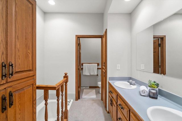 7306 Forty Acre ROAD, Franksville, WI 53126