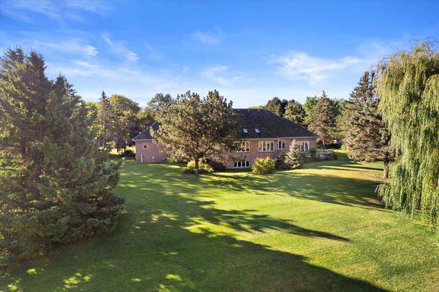 7306 Forty Acre ROAD, Franksville, WI 53126