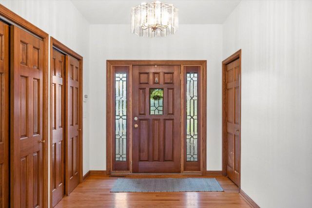 7306 Forty Acre ROAD, Franksville, WI 53126