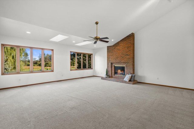 7306 Forty Acre ROAD, Franksville, WI 53126