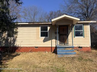 1346 Fernwood Drive, Jackson, MS 39213