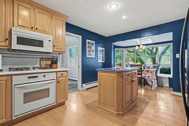 1772 Hacienda Drive, Stevensville, MI 49127