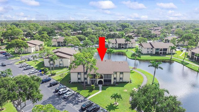 116 Lake Pine Circle A-2, Greenacres, FL 33463