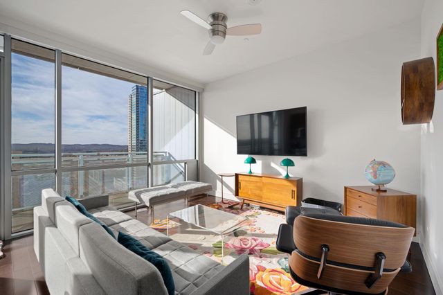 222 West Ave 1908, Austin, TX 78701