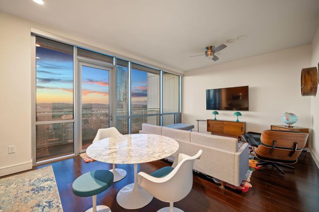 222 West Ave 1908, Austin, TX 78701