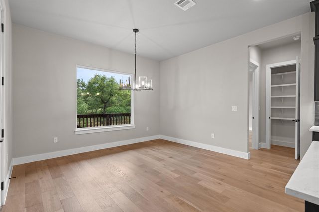 302 Highland Spring LN, Georgetown, TX 78633