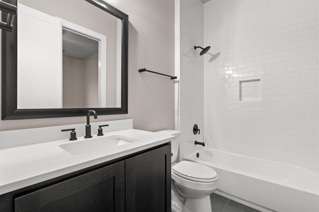302 Highland Spring LN, Georgetown, TX 78633