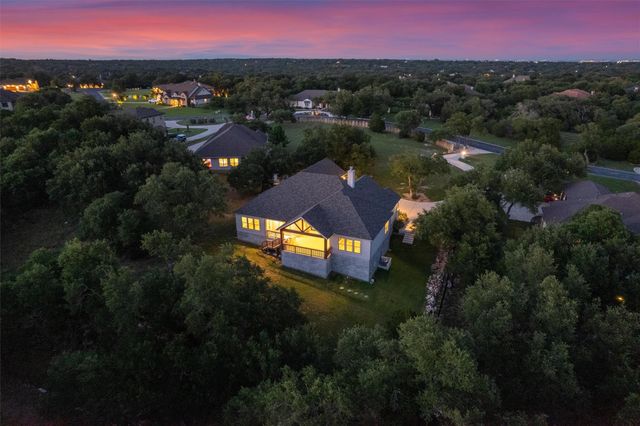 302 Highland Spring LN, Georgetown, TX 78633