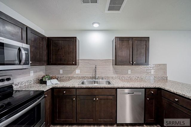 2842 Murwood Street, Idaho Falls, ID 83402