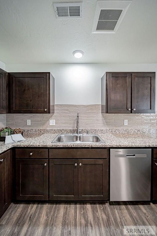 Image 7 of property listing at 2842 Murwood Street, Idaho Falls, ID 83402