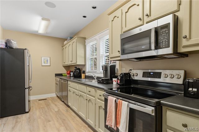 1902. 8th, Tuscaloosa, AL 35401