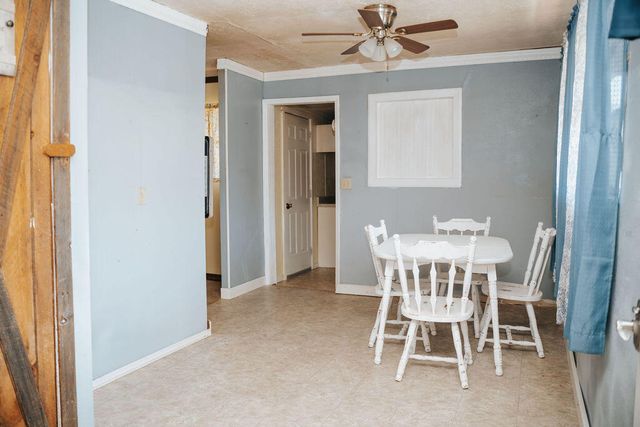 37 Turkey Ridge Rd, Wellington, KY 40387