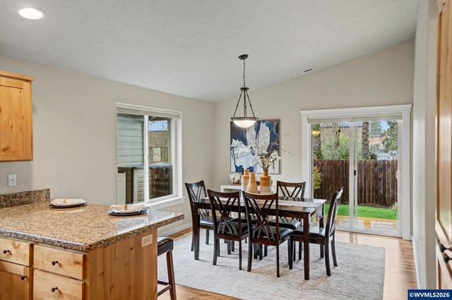 3438 Edward Dr SE, Salem, OR 97302