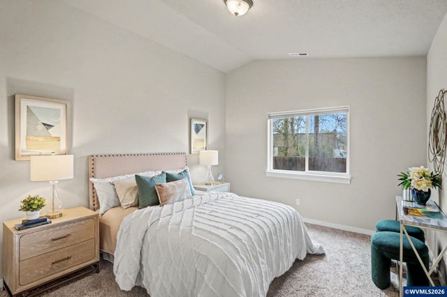 3438 Edward Dr SE, Salem, OR 97302