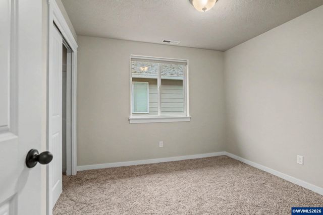 3438 Edward Dr SE, Salem, OR 97302