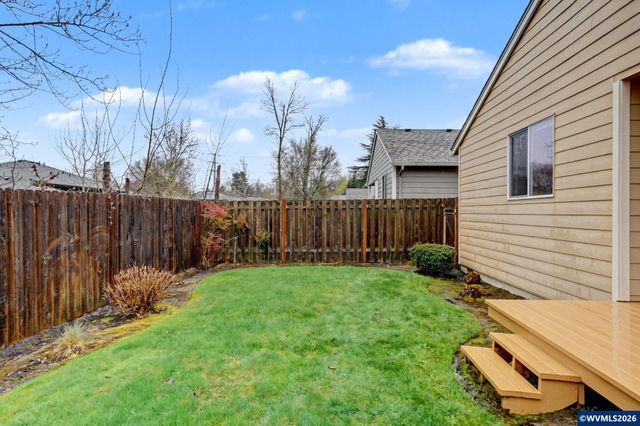 3438 Edward Dr SE, Salem, OR 97302