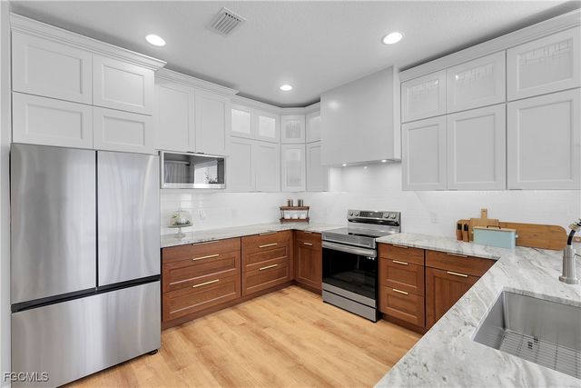 20745 Wheelock DR, North Fort Myers, FL 33917