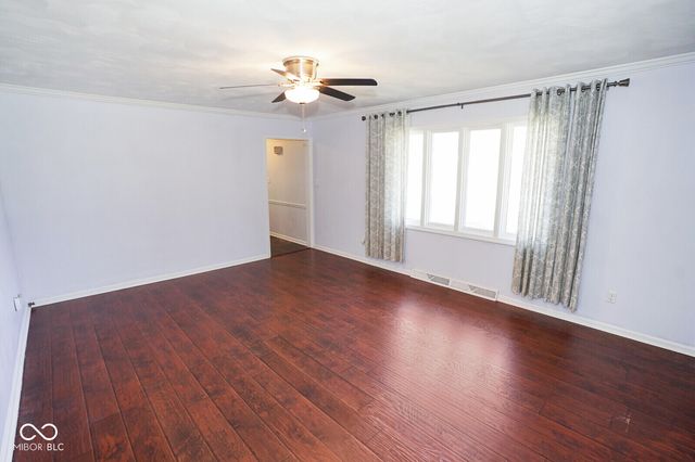 412 Woodland West Drive, Greenfield, IN 46140