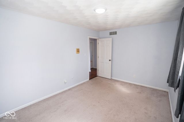 412 Woodland West Drive, Greenfield, IN 46140