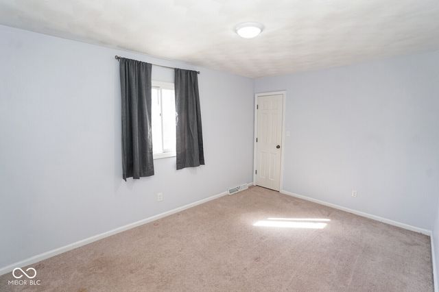 412 Woodland West Drive, Greenfield, IN 46140