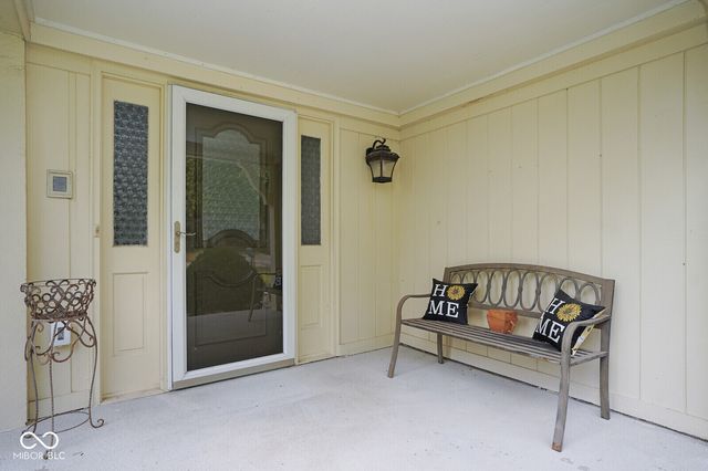 412 Woodland West Drive, Greenfield, IN 46140