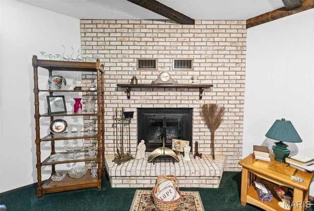 156 Crest Haven Drive, Belleville, IL 62221