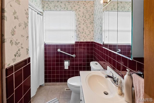 156 Crest Haven Drive, Belleville, IL 62221