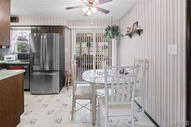 156 Crest Haven Drive, Belleville, IL 62221
