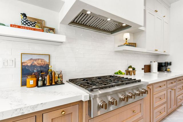 22828 Cameo Dr, Grass Valley, CA 95949