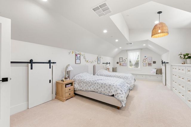 22828 Cameo Dr, Grass Valley, CA 95949