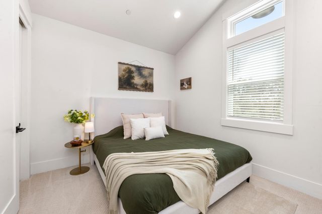 22828 Cameo Dr, Grass Valley, CA 95949