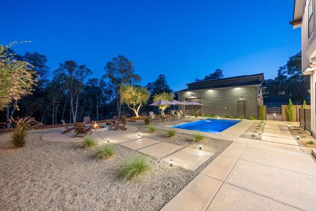 22828 Cameo Dr, Grass Valley, CA 95949