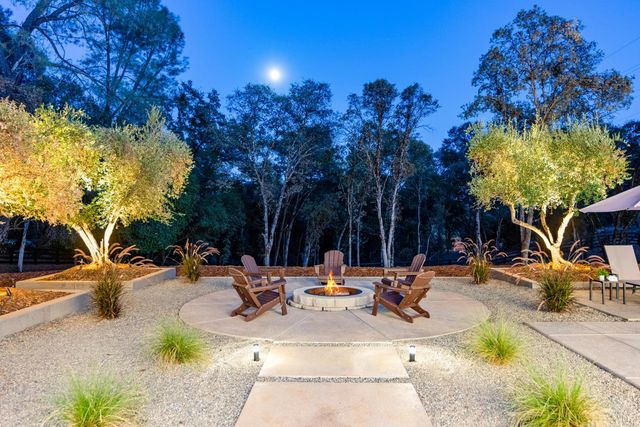 22828 Cameo Dr, Grass Valley, CA 95949