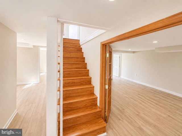 7401 CAMP ALGER AVE, Falls Church, VA 22042