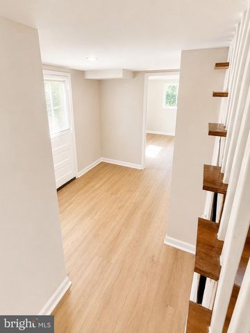 7401 CAMP ALGER AVE, Falls Church, VA 22042