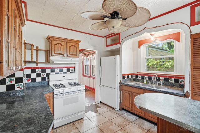 718 Trenton Avenue, Cincinnati, OH 45205
