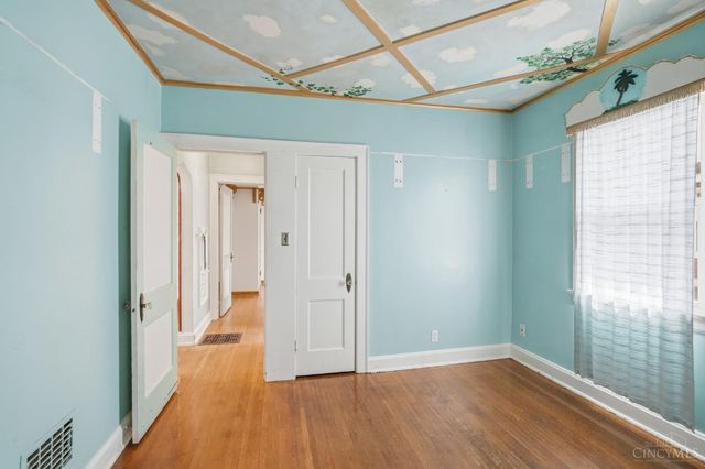 718 Trenton Avenue, Cincinnati, OH 45205