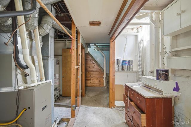 718 Trenton Avenue, Cincinnati, OH 45205