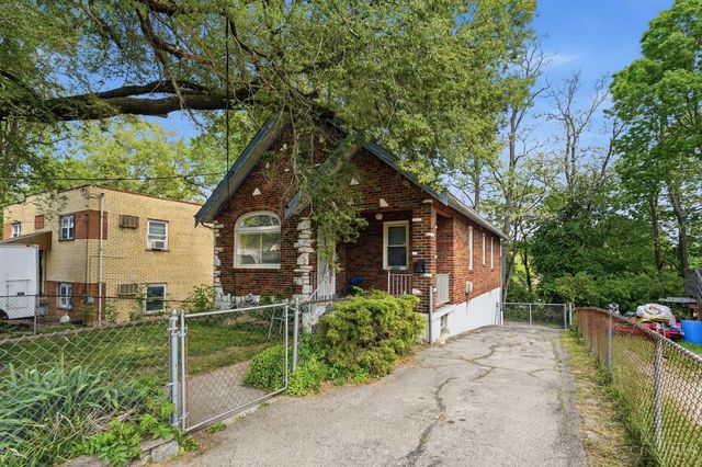 718 Trenton Avenue, Cincinnati, OH 45205