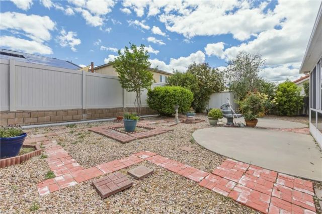 1250 Granite, Hemet, CA 92543