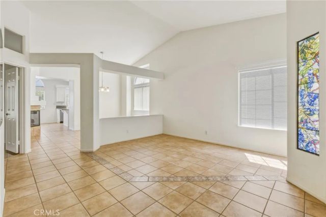 1250 Granite, Hemet, CA 92543