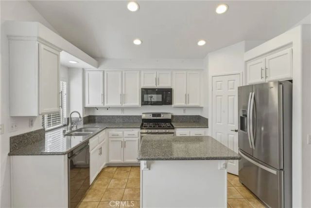 1250 Granite, Hemet, CA 92543