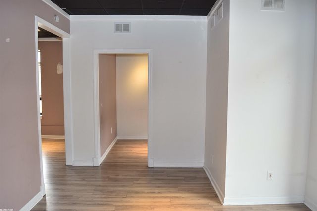 25326 Little Mack Ave Avenue, St Clair Shores, MI 48081