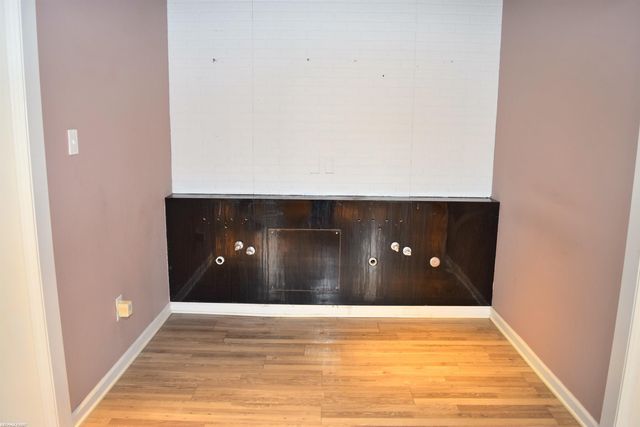 25326 Little Mack Ave Avenue, St Clair Shores, MI 48081