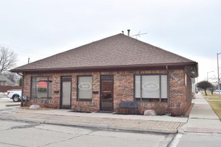 25326 Little Mack Ave Avenue, St Clair Shores, MI 48081