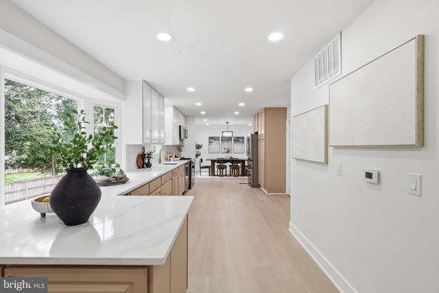 14983 GOLD POST CT, Centreville, VA 20121