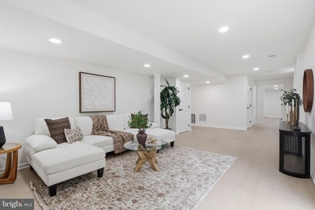 14983 GOLD POST CT, Centreville, VA 20121